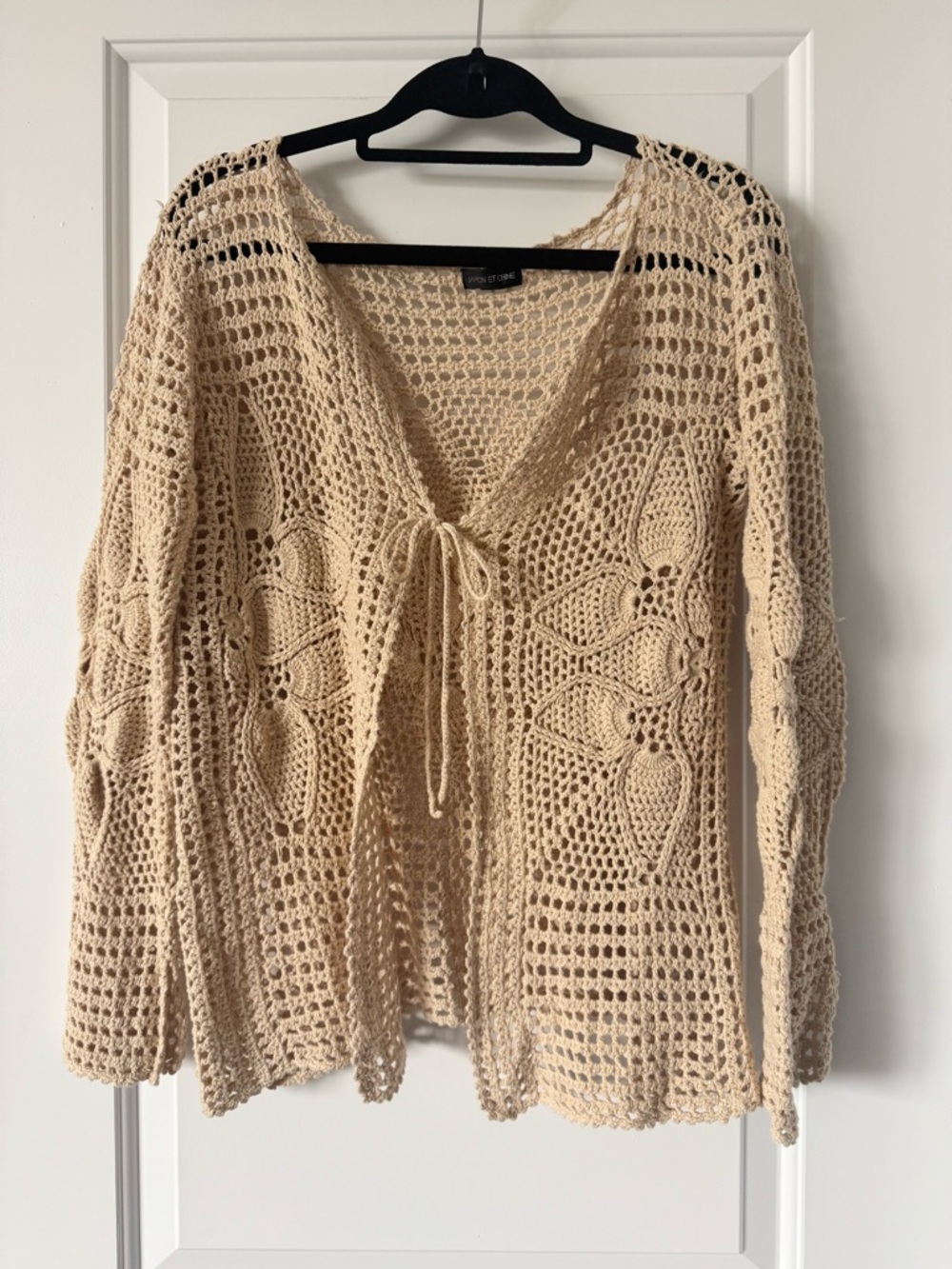 Japon et Chine beige crochet cardigan, 100% cotton, fits small and medium